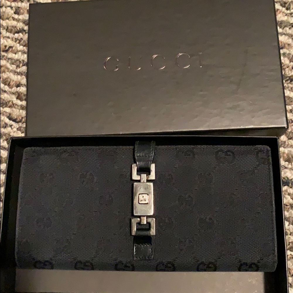 Long Black Gucci Wallet